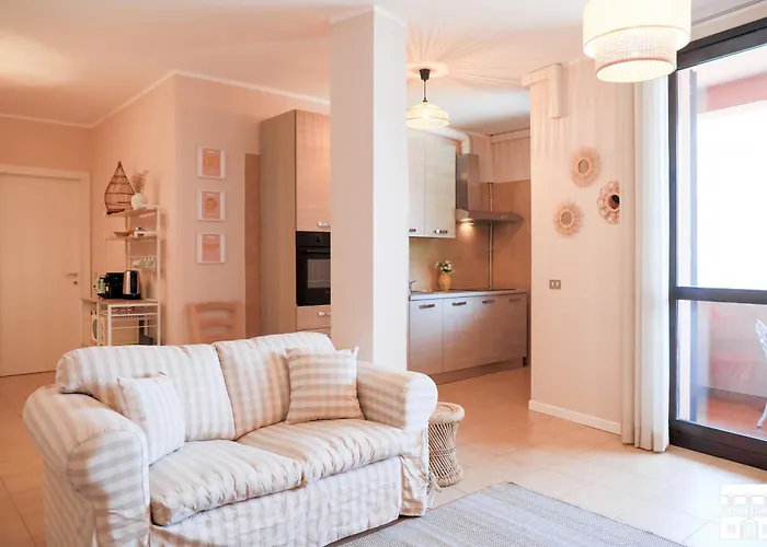 Panoramic By Design Apartment