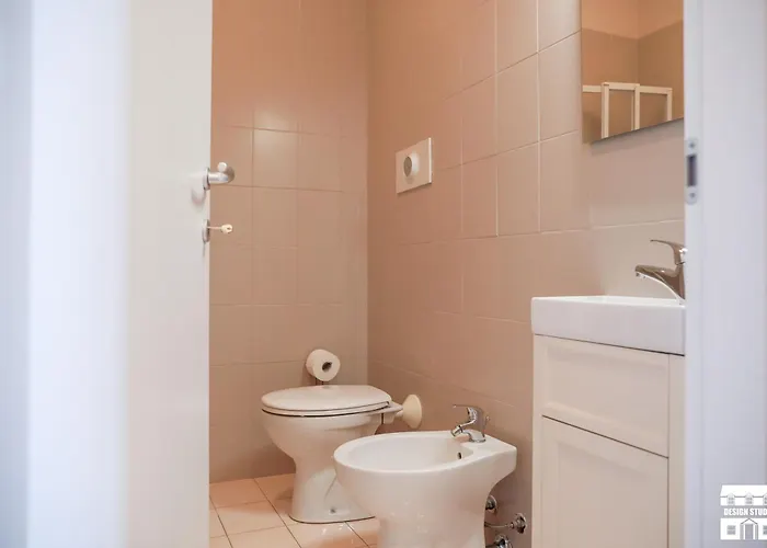 Panoramic By Design Apartment
